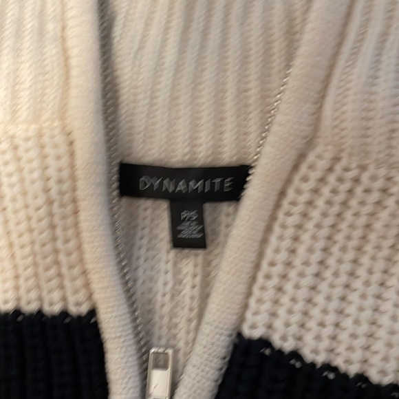Dynamite cropped knit top - size S - Picture 2 of 3